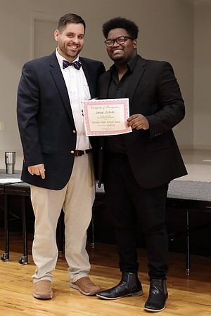 Senior - Jamar